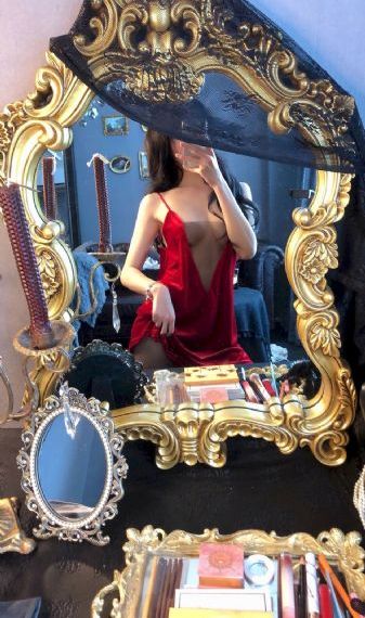女孩的小森林_高清在线观看