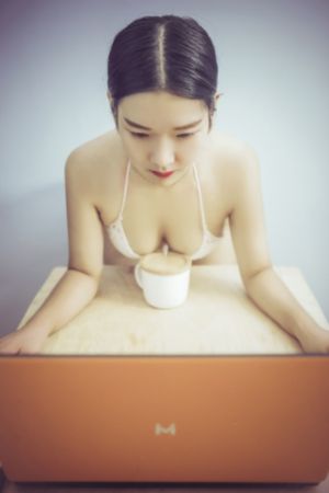 妹妹的青春期_超清全集免费观看